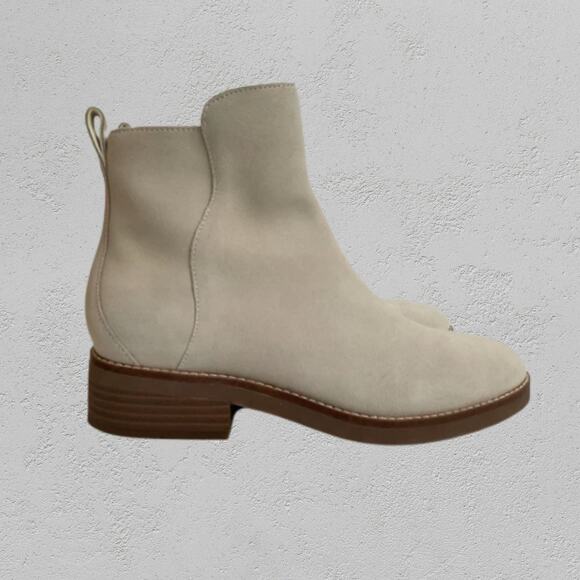 Cole Haan Waterproof Ivory Suede Ankle Boots – Size 7.5 – Never Worn - Picture 12 of 14